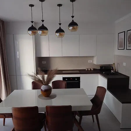 - Vale شقة بلاتشي