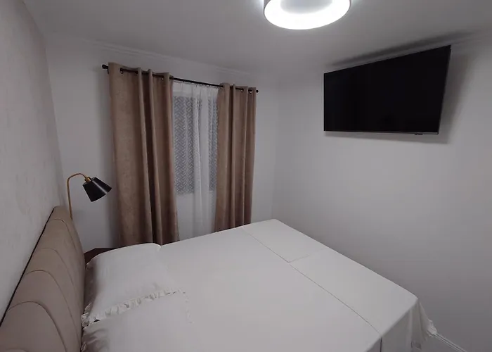 - Vale Apartment Blace