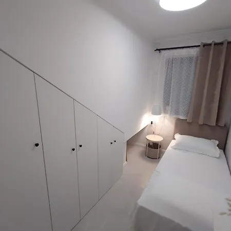 - Vale Apartment Blace